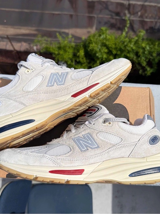 New Balance Other - New Balance Men's Sneakers in Off-White with Red & Navy Accents